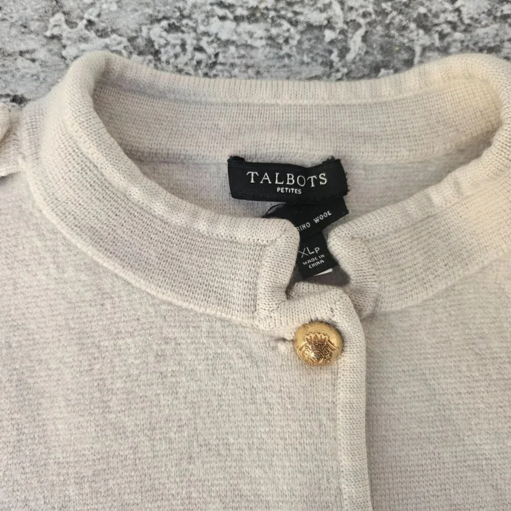 Pure Merino Wool Talbots Ladies Sweater Long Sleeve Gold Tone Button XLP Petite - Picture 3 of 9